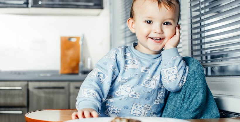 First Food Ideas for New Baby Teeth